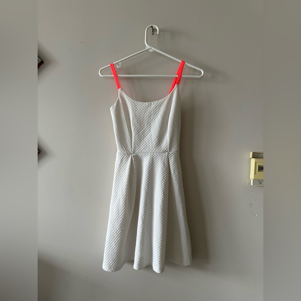Women’s Soprano white coral summer midi dress XS
